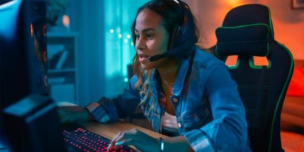 gamer girl